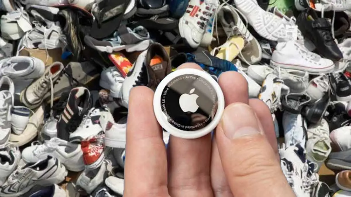 Hoe een paar sneakers het debat over textieldonaties aanwakkerden